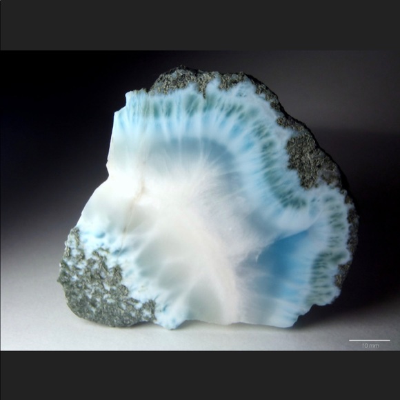 Caribbean Larimar natural gemstone statement Pendant - Picture 8 of 11